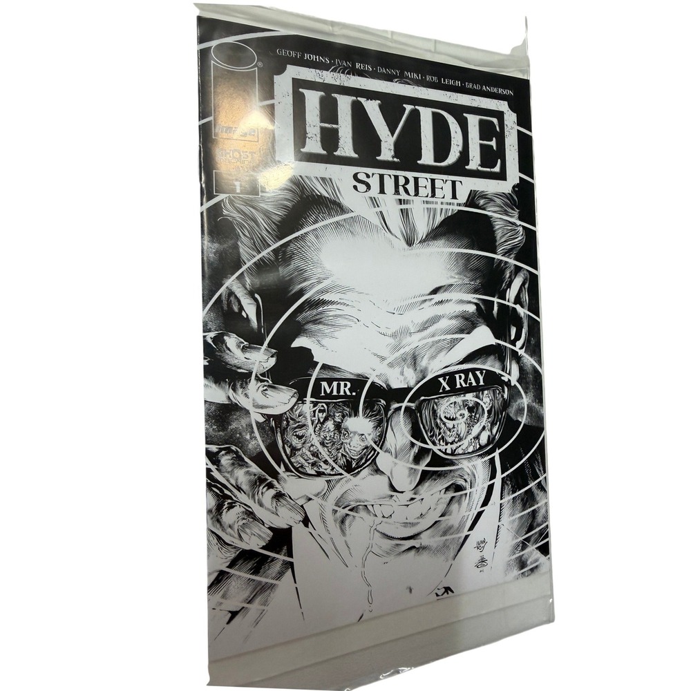 Hyde Street #1 Mr. X-Ray Variant Comic Book Geoff Johns Ivan Reis